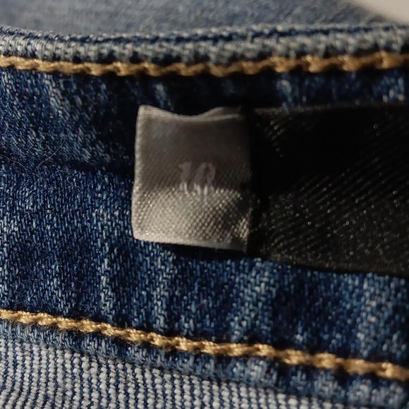 KUT FROM THE KLOTH High Rise Sophie Bermuda Jean Shorts SZ 10 - Picture 6 of 9